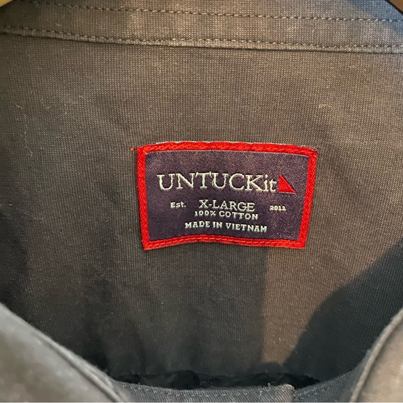 Untuckit Black Button Up Dress Shirt with French Cuffs Size X-Large - Picture 3 of 12